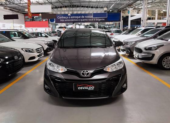 TOYOTA YARIS 1.5 16V FLEX SEDAN XS CONNECT MULTIDRIVE